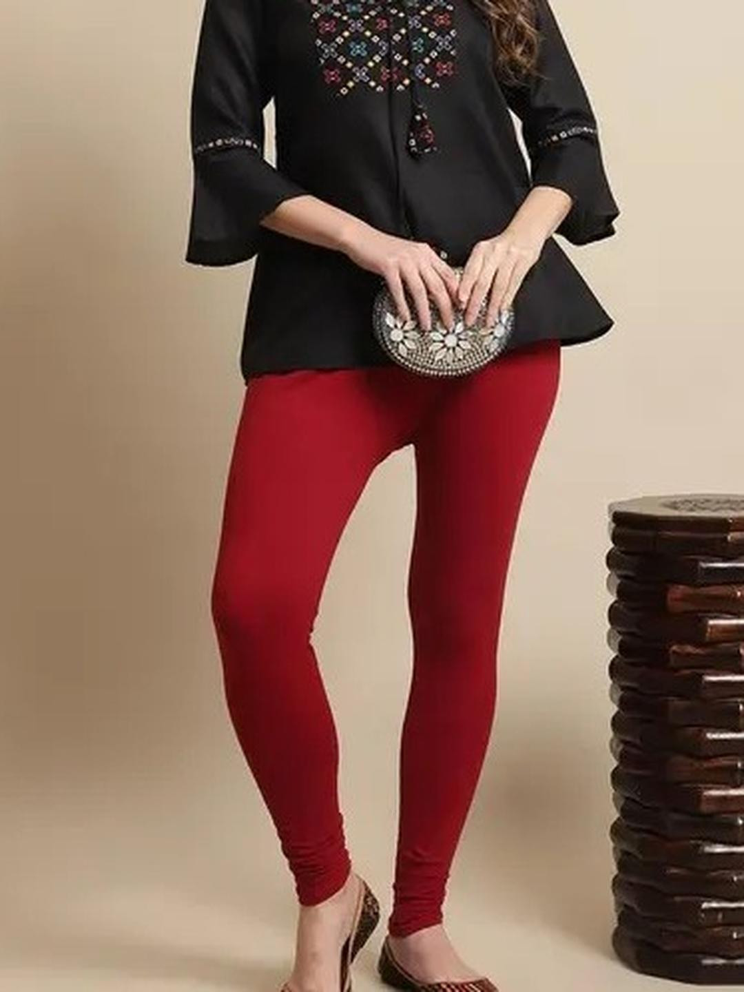 Women's Solid Mid Rise Ankle Length Leggings Red