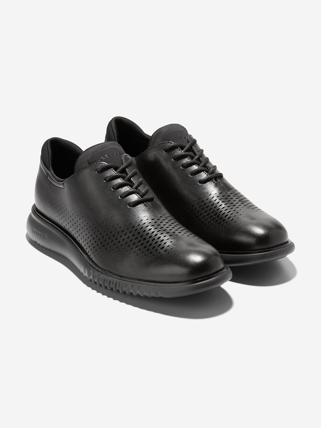 Cole Haan Men 2.ZEROGRAND LASER WINGTIP Black Oxford Shoes