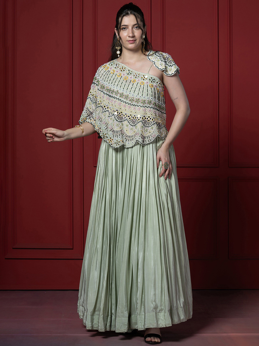 GloballyRonakRBafna Women Embellished Embroidered Crepe Maxi Dress With Detachable Cape