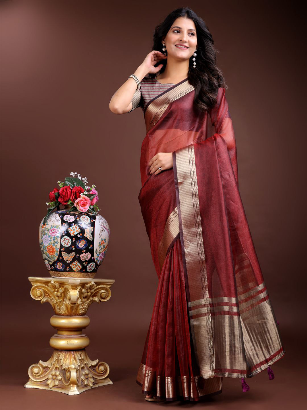 ALAGINI Woven Design Zari Organza Saree with an unstitched blouse piece