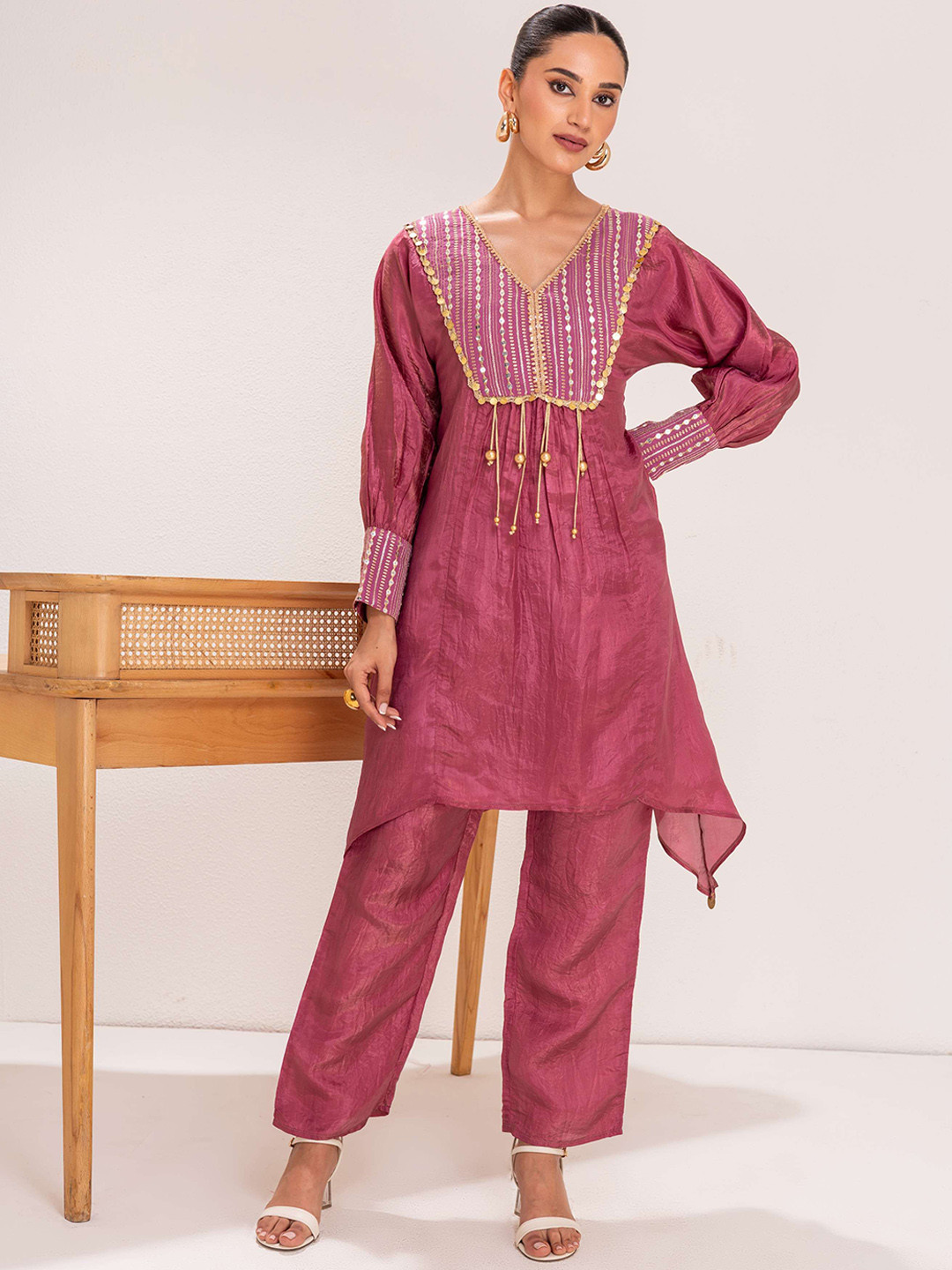 SEW Floral Yoke Design V-Neck Sequinned Straight Kurta With Trousers