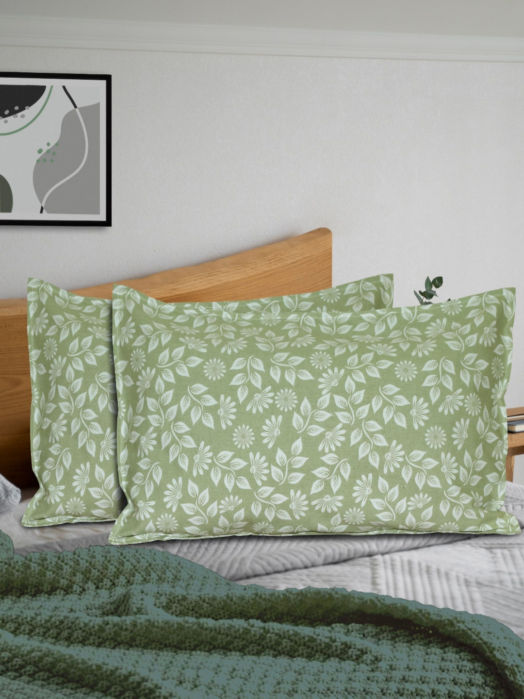 HOME COLORS.IN Green & White 2 Pieces Self Design Pure Cotton Rectangle Pillow Covers