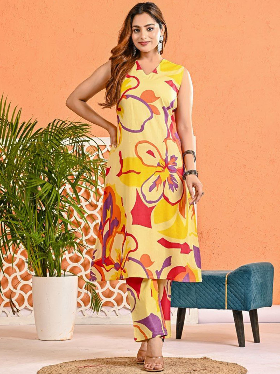 Khatri Creations Printed V-Neck Pure Cotton Tunic With Trousers