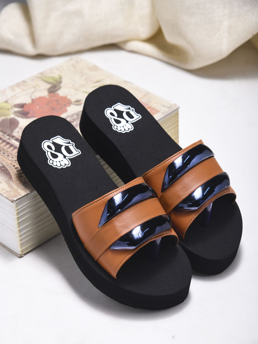 Rasambh Women Round Toe Colorblocks Flats