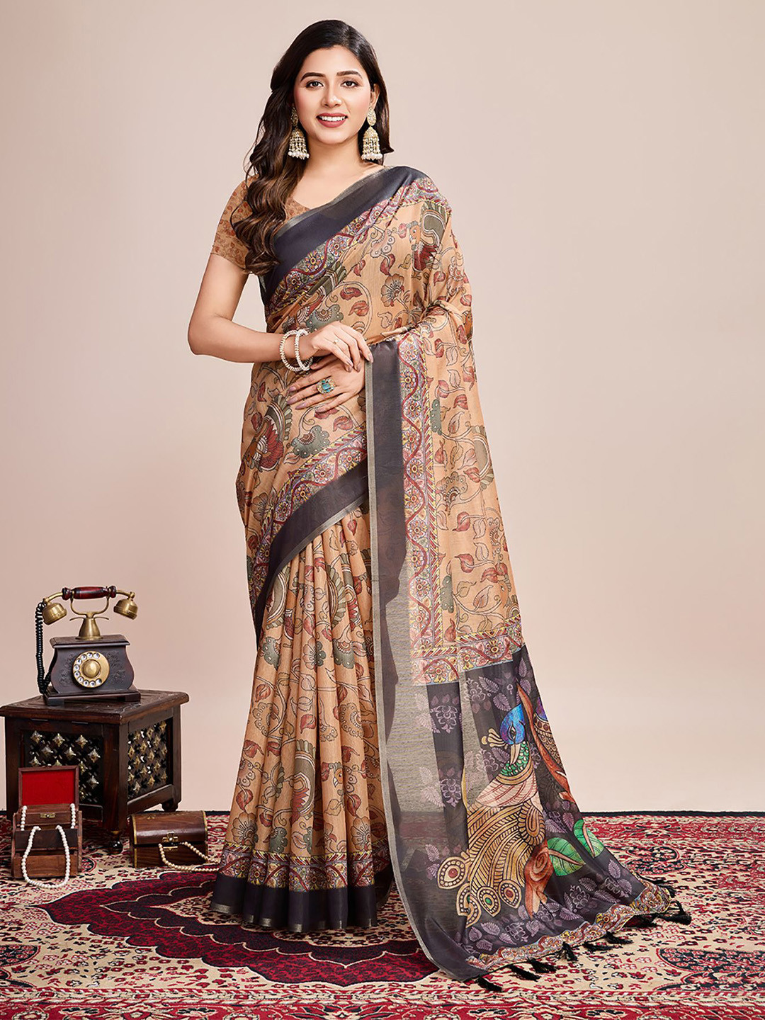 AMRUTKALA SAREES Kalamkari Print Zari Saree
