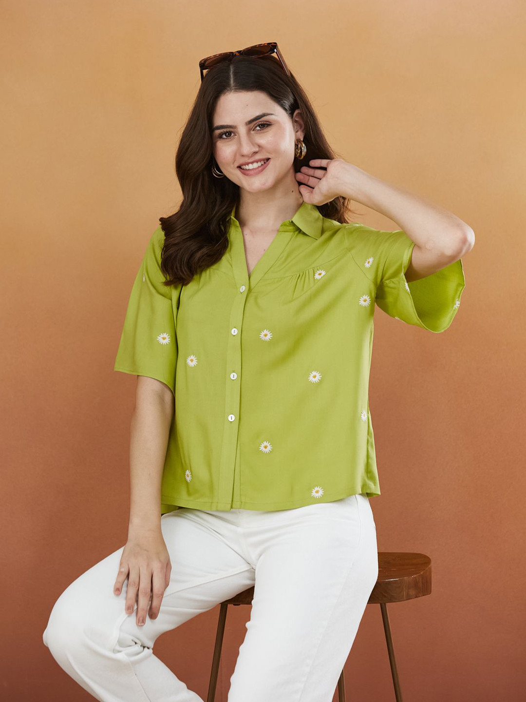 J Turritopsis Women Relaxed Fit Ethnic Motifs Printed Spread Collar Casual Shirt