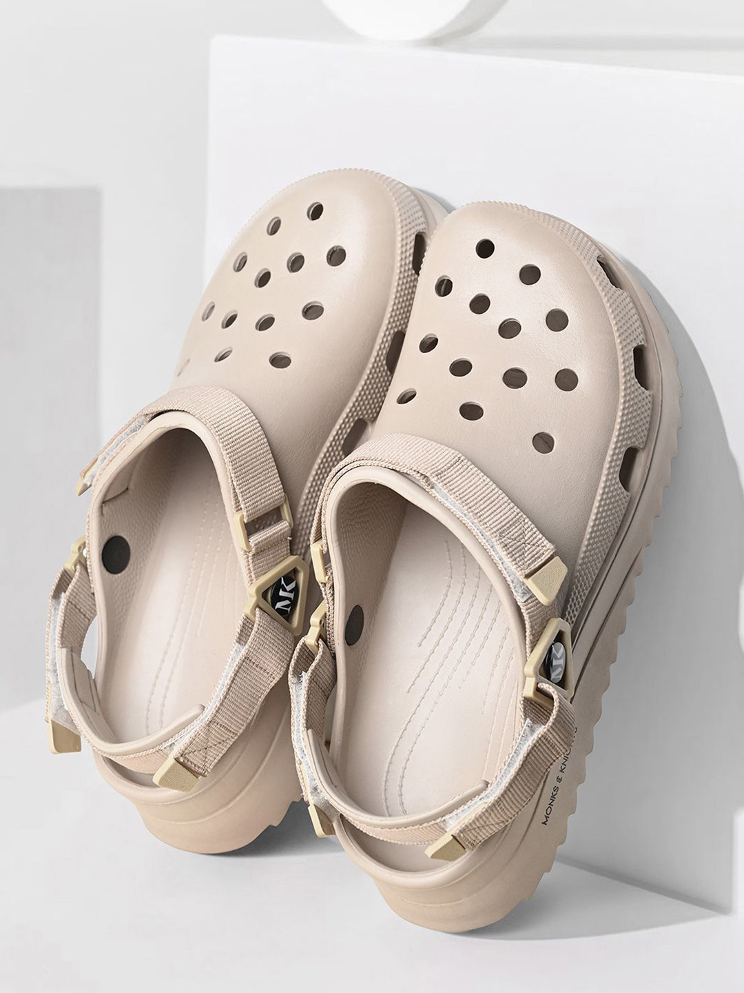 MONKS & KNIGHTS Men Lightweight Flexible EVA Clogs