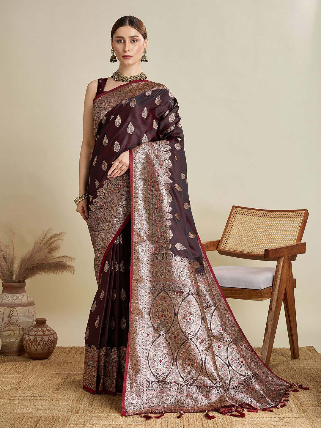 bansari textiles Ethnic Motifs Woven Design Embroidered Detailed Banarasi Saree