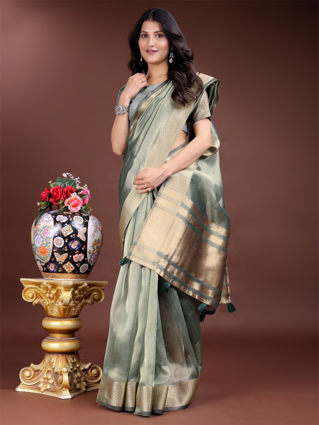 ALAGINI Woven Design Zari Organza Saree with an unstitched blouse piece