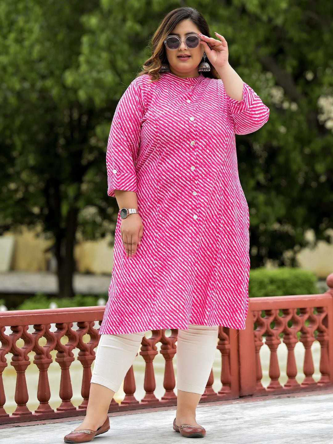 ROPADEMODA Women Pink Kurtas