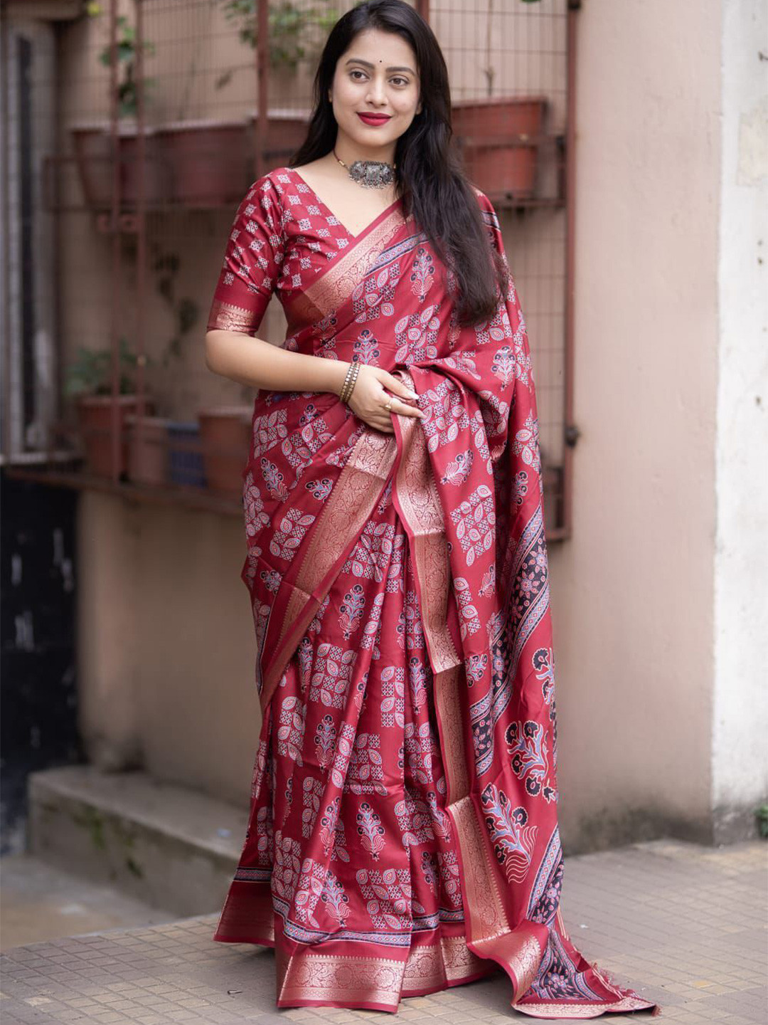 Swaraas Ajrak Block Zari Ikat Saree