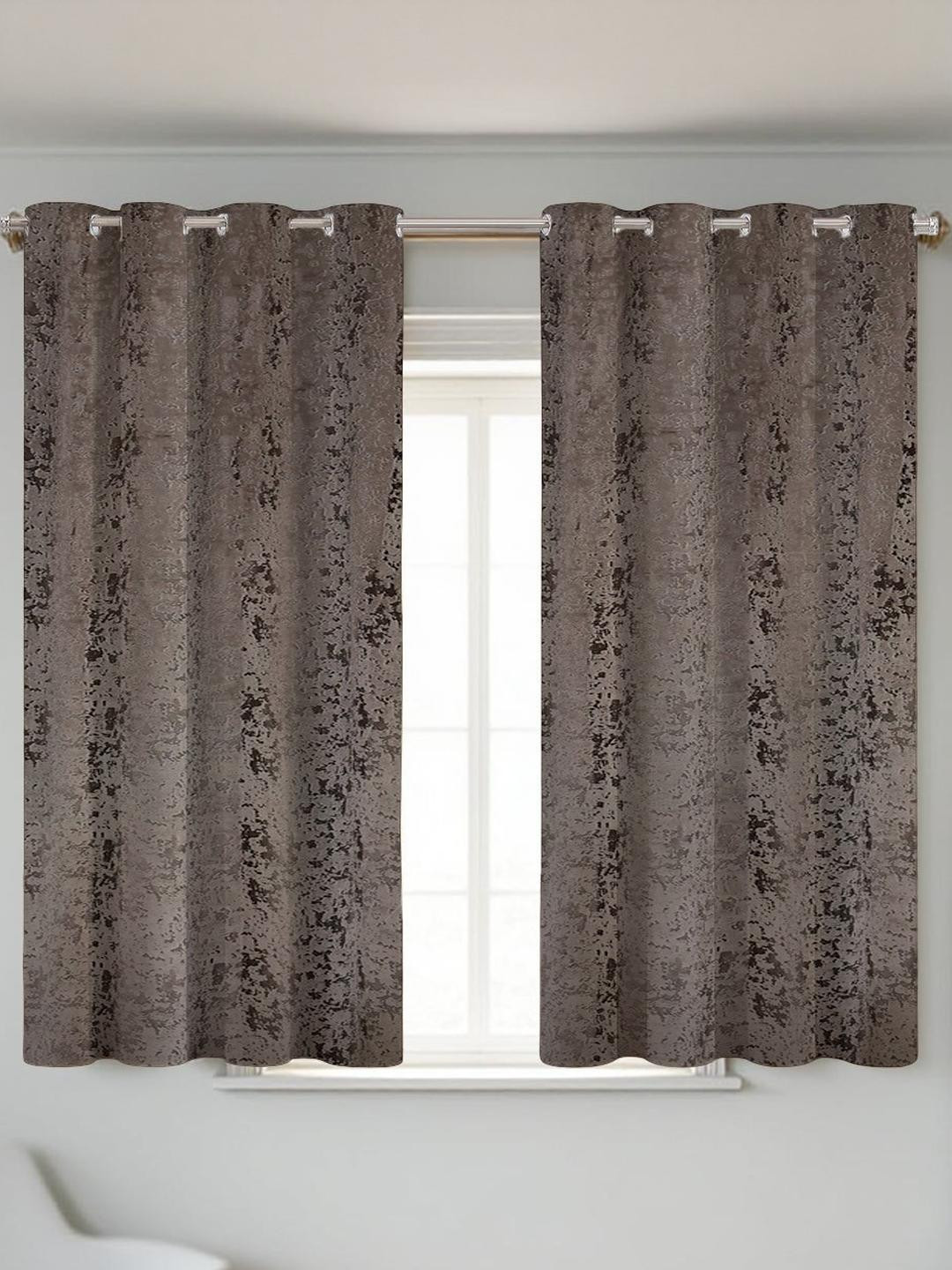 Window curtain