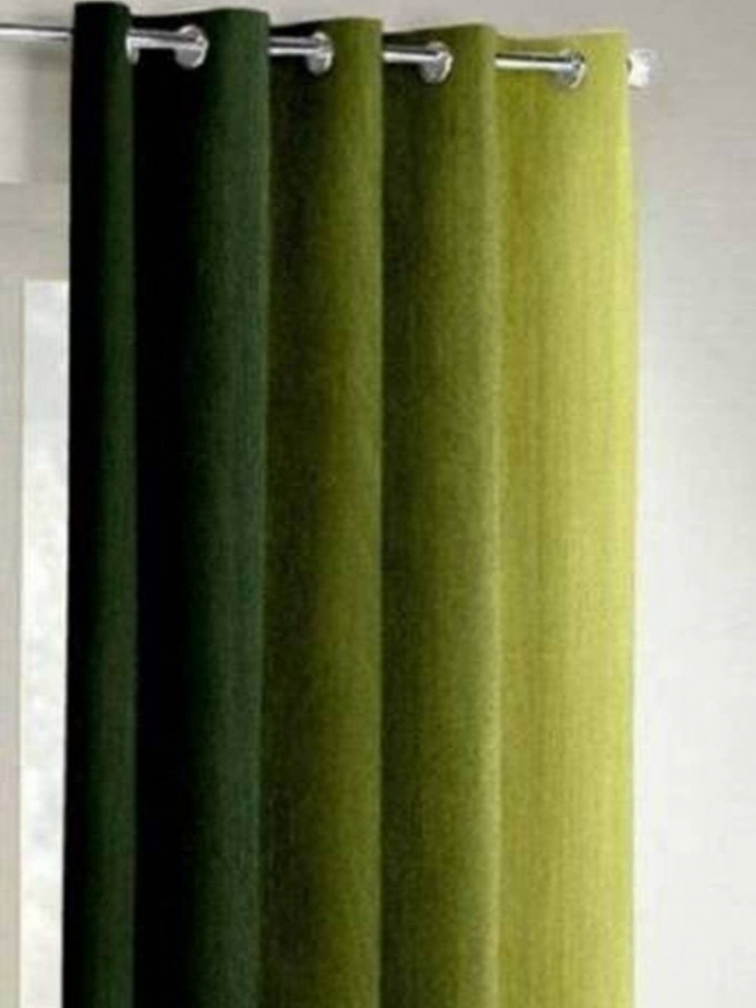 BELLA TRUE Green Ombre Printed Eyelet Fitted Window Curtain