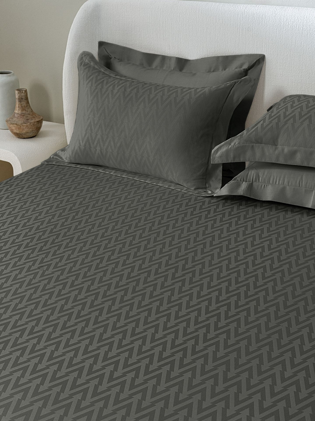 SANSAAR A DDECOR BRAND LIVE CONSCIOUSLY Grey Printed Cotton 3 Piece Bedding Set