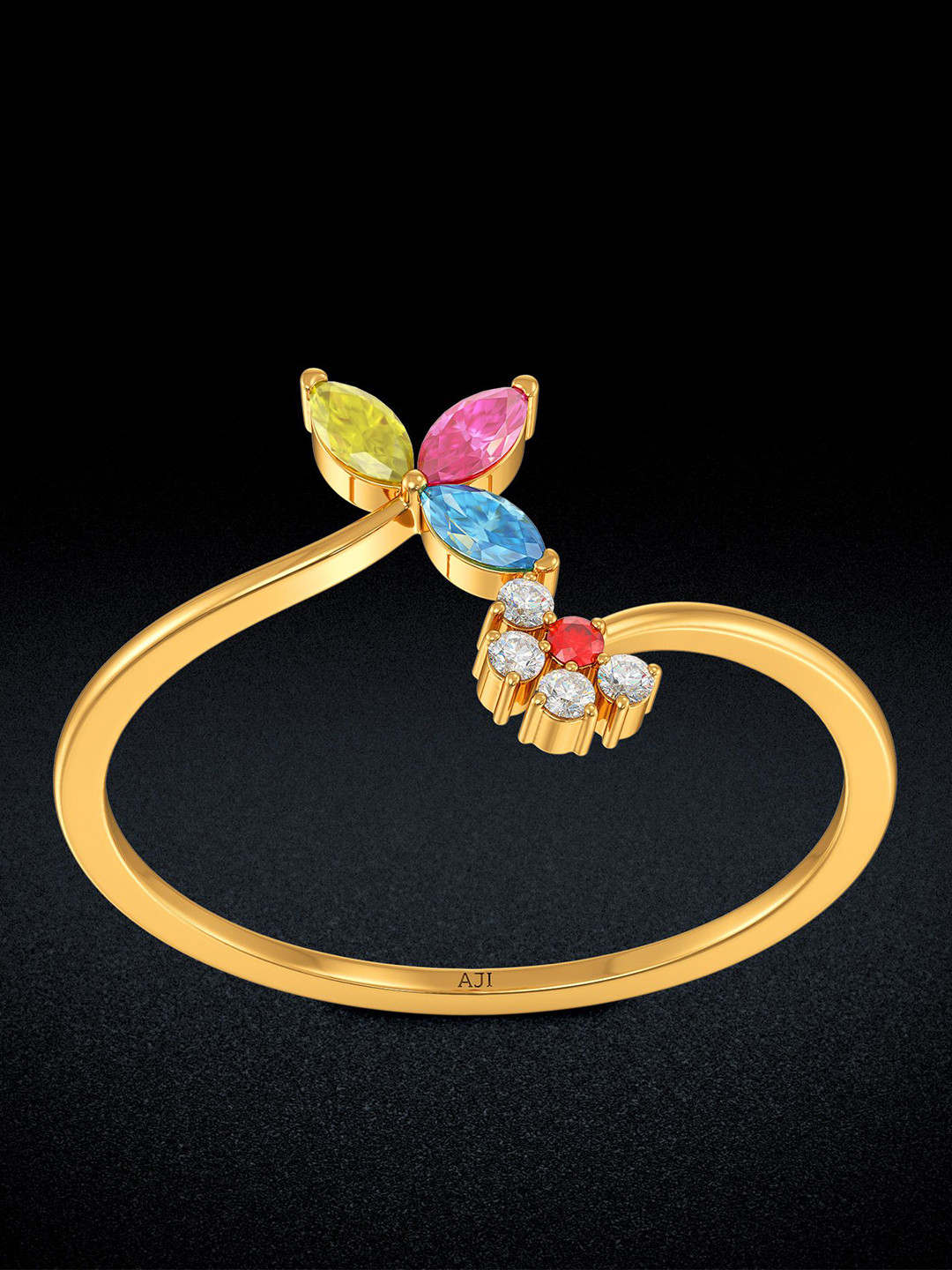 Joyalukkas Womn 22 Kt Yellow Gold Elegant Blooming Leaf Ring 1.0gm