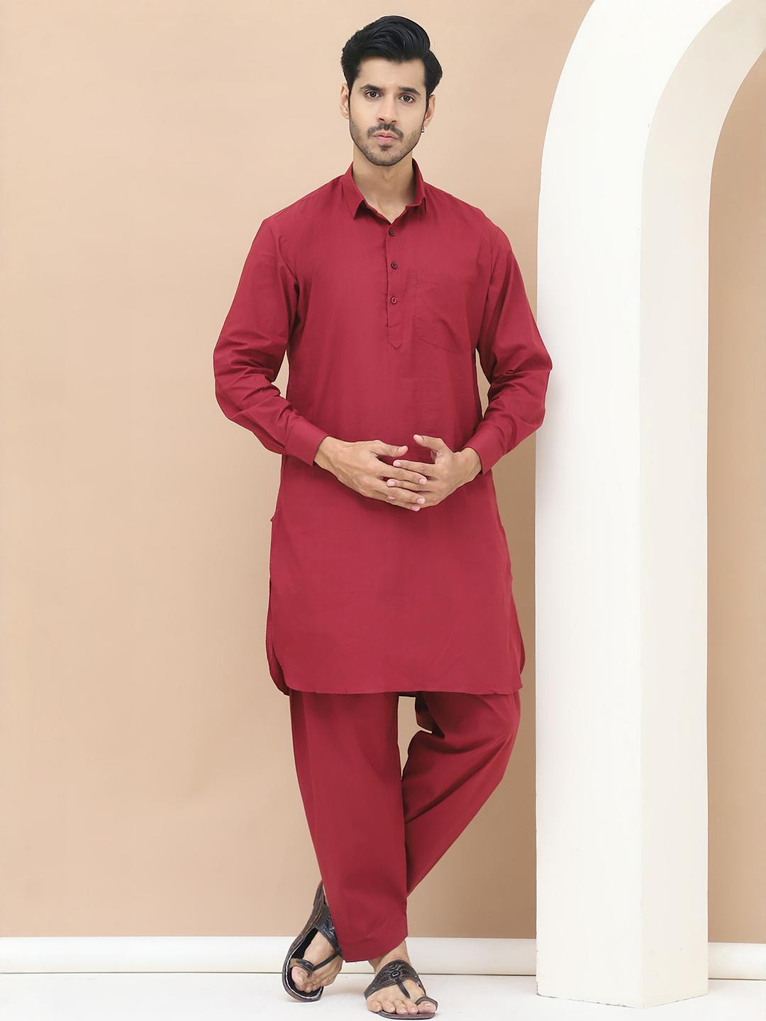 GRAGE Men Maroon Kurta Sets