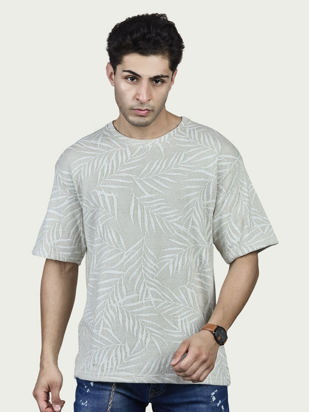 BE POSITIVE Men Printed Drop Shoulder Round Neck Jacquard T-shirt