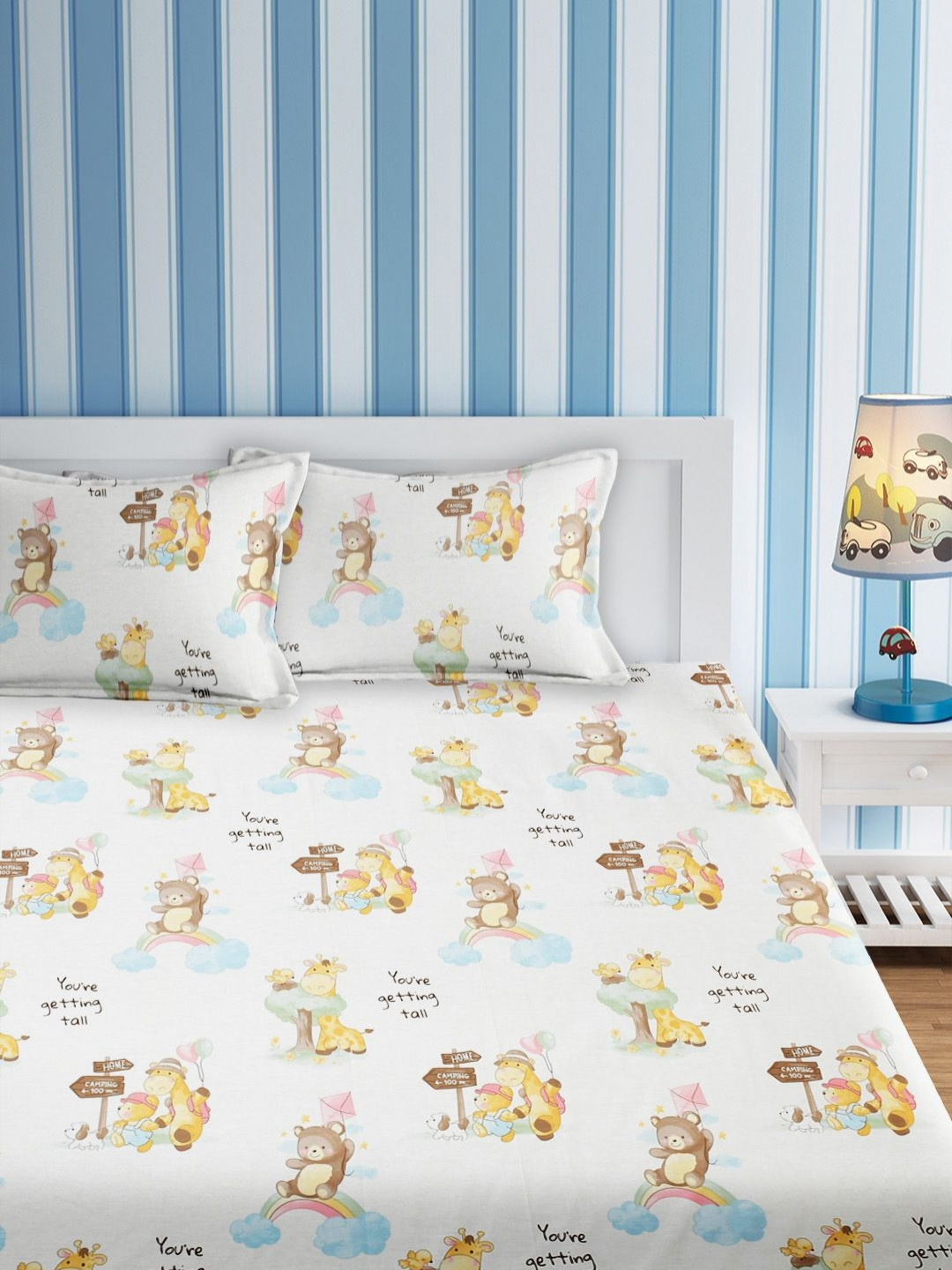 URBAN DREAM Kids White & Brown Graphic Cotton 210 TC Double Queen Bedsheet Set-2.3mx2.54m