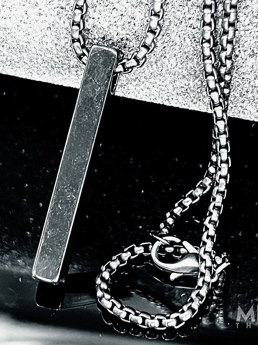 THE MEN THING Unisex Stainless Steel Silver-Plated Square Pendants With Chains