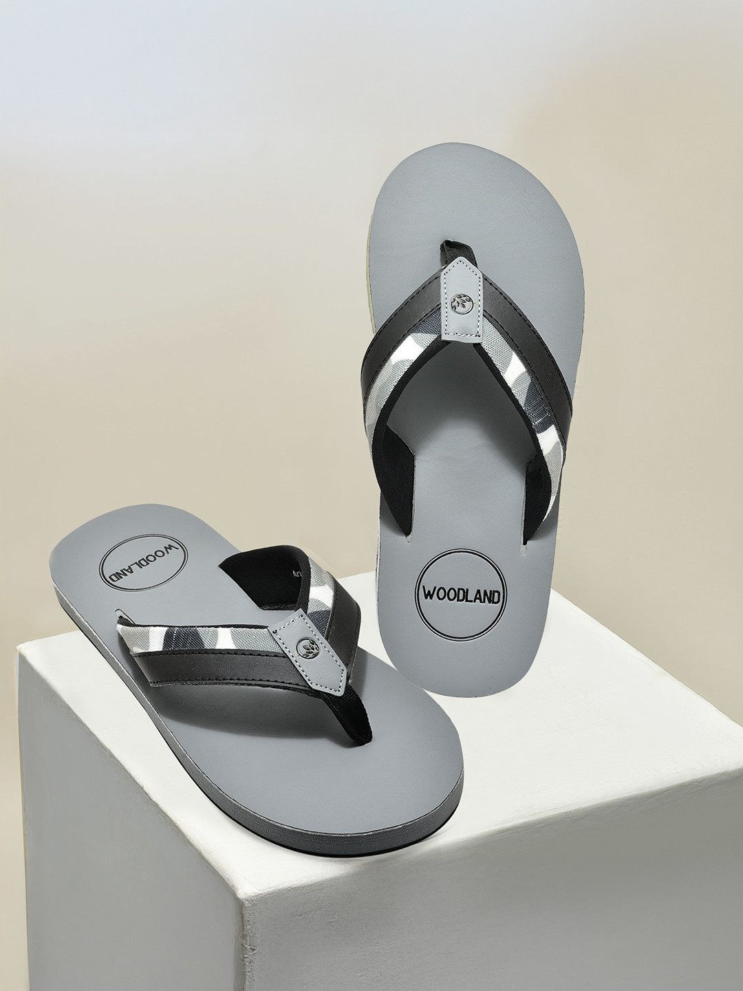 Woodland Men Printed Room Slippers