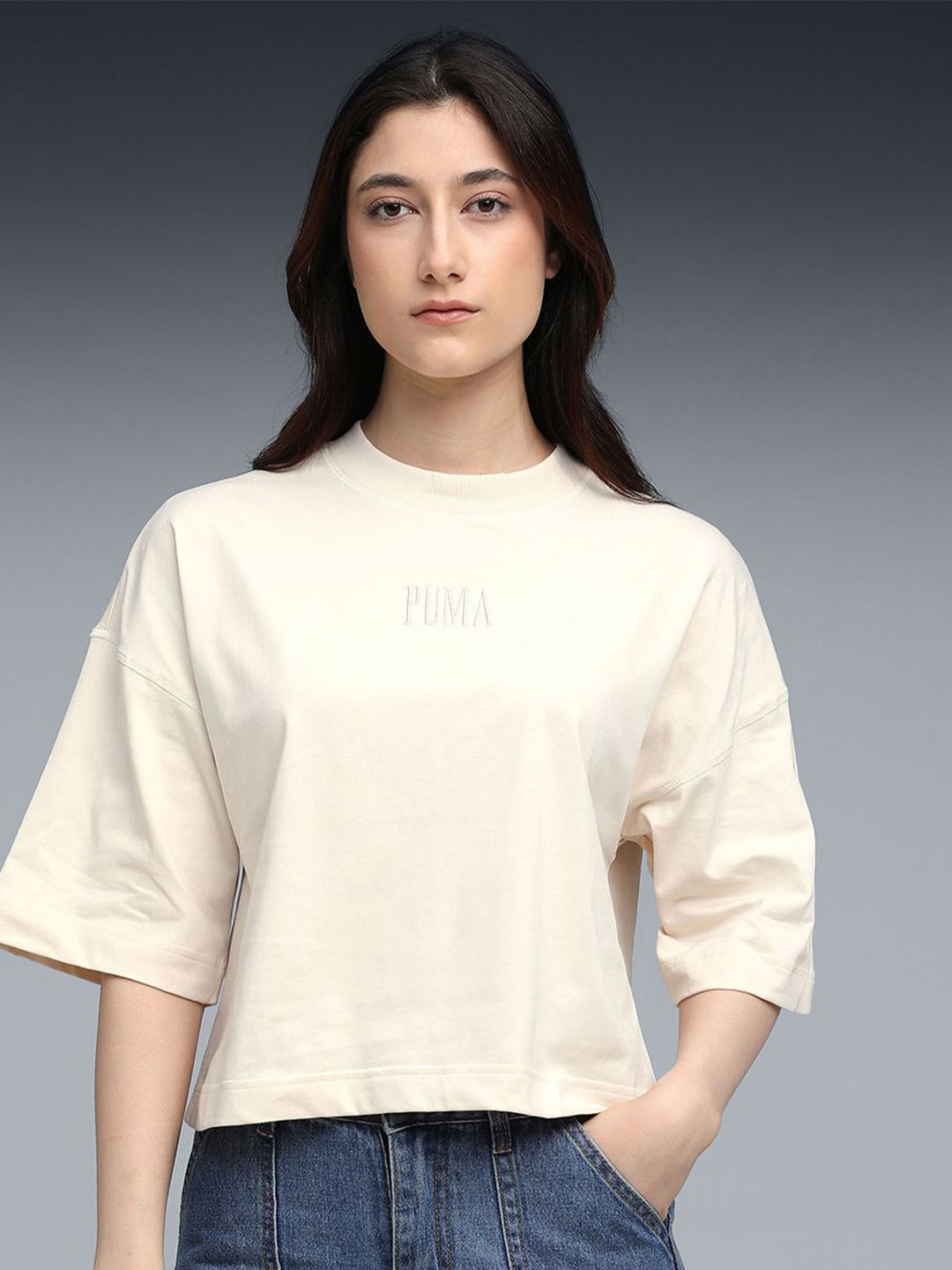 Puma PREMIUM ESSENTIALS Women's Oversized Graphic Tee