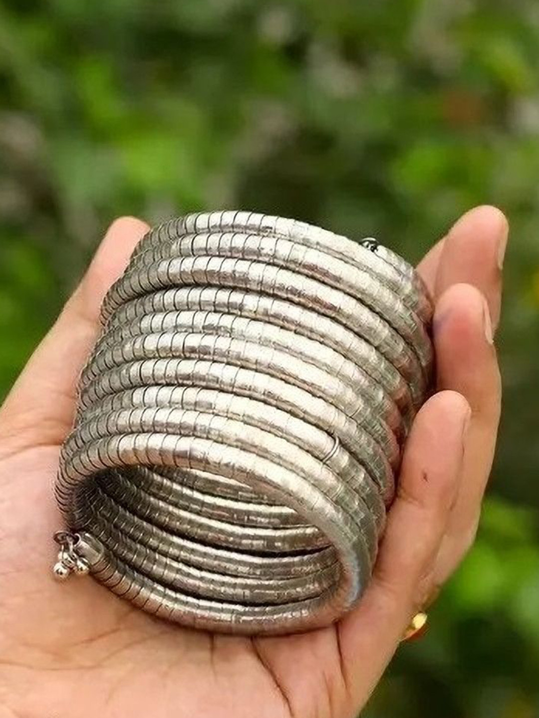 Samridhi DC Women Antique Bangle-Style Bracelet