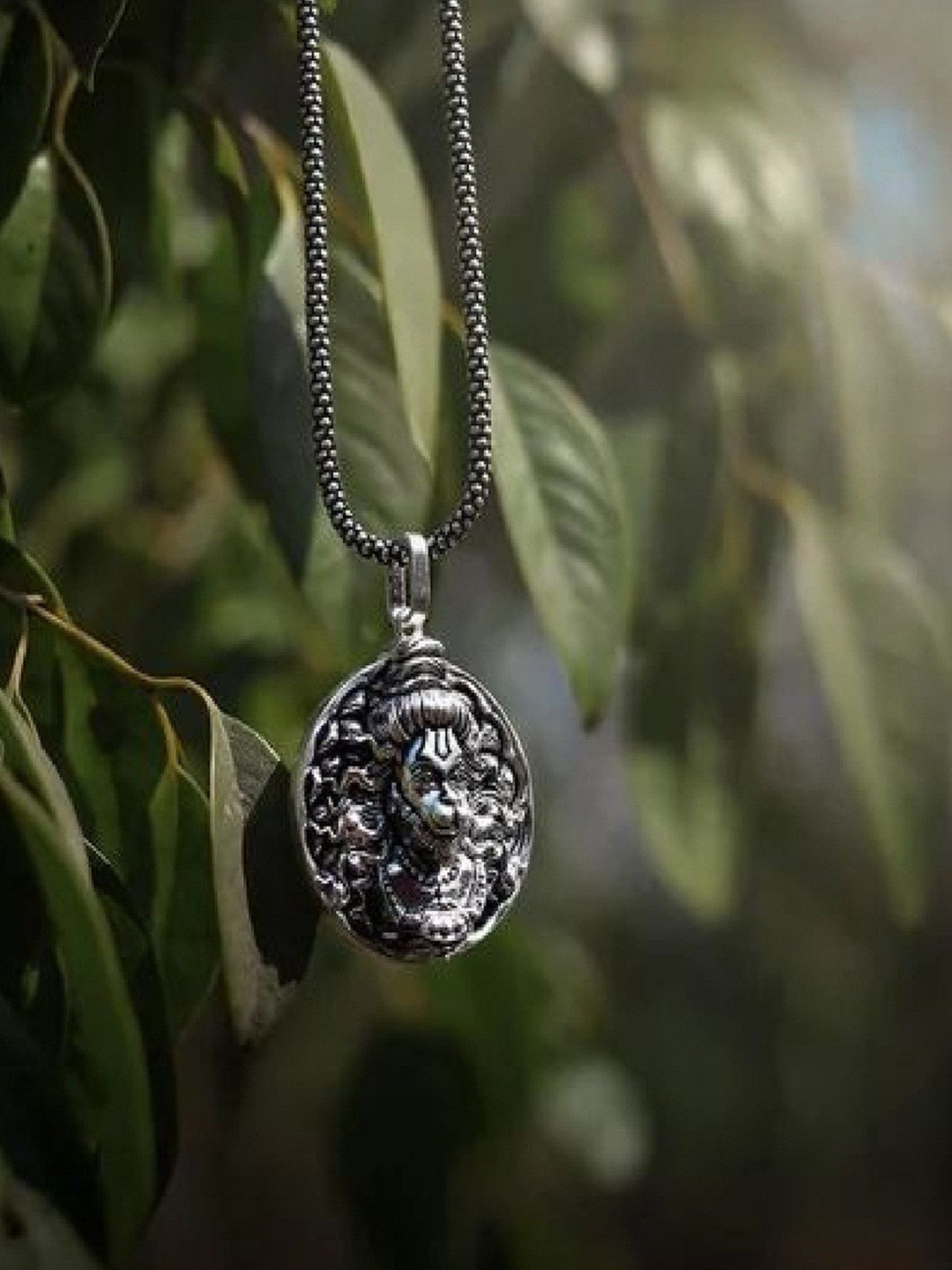 Crazy Fashion Unisex Hanuman Pendant Silver-Plated Oval Pendant With Chain