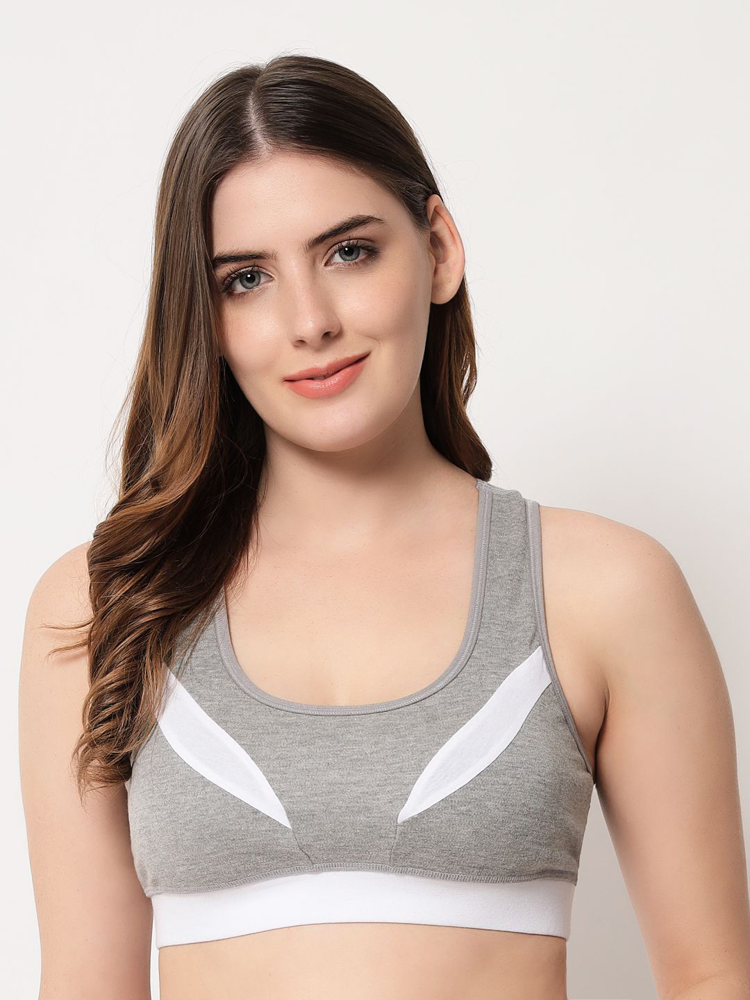 EFFECTINN Full Coverage Detachable Pad Sports Bra