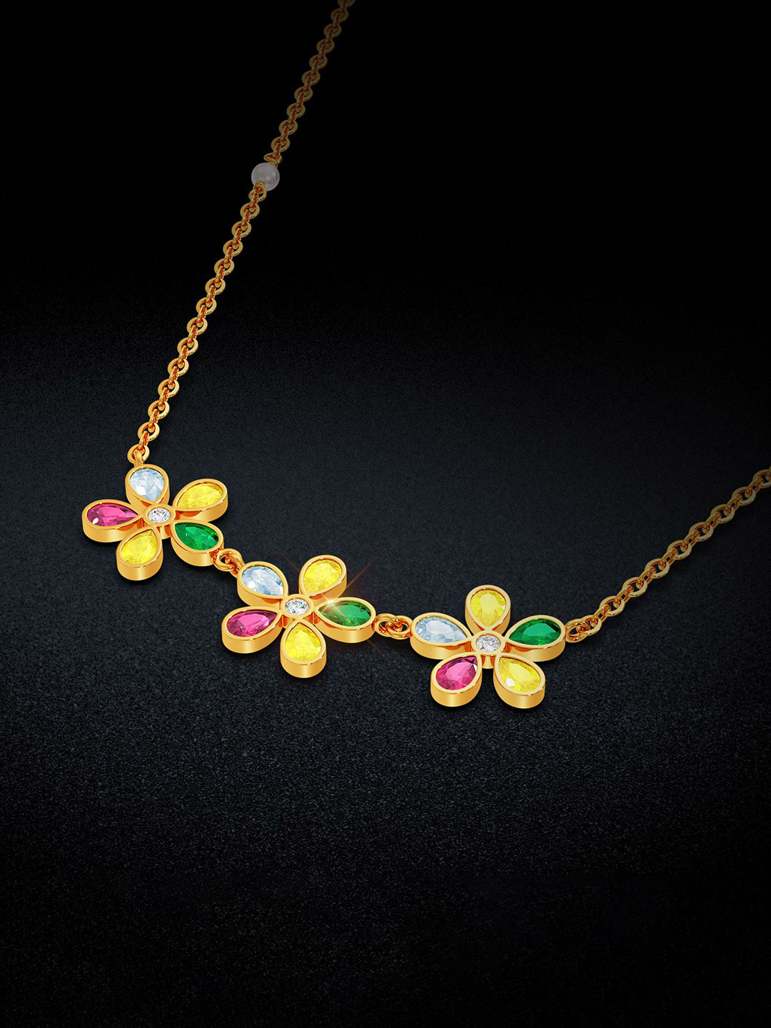 Joyalukkas Women 22 Kt Gold Radiant Floral Charm Gold Necklace