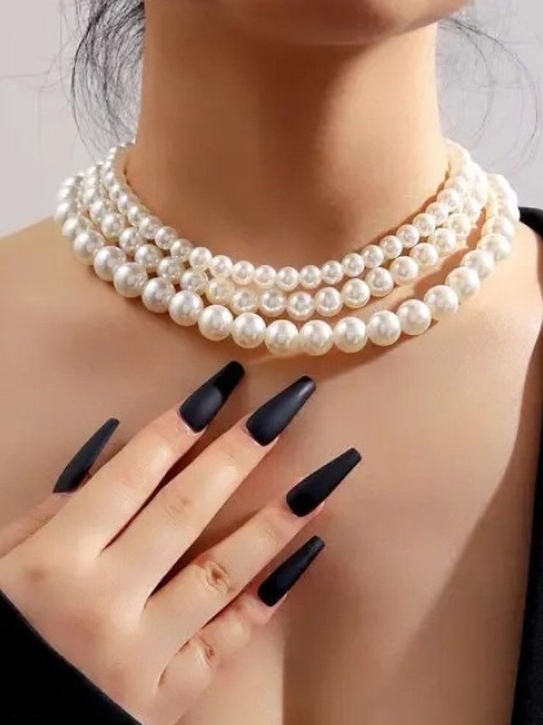 Samridhi DC 3-Layered Beaded Necklace