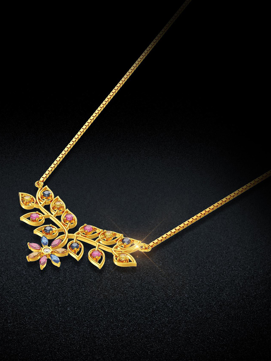 Joyalukkas Women Elegant Leafy Floral 22 Kt Gold Necklace
