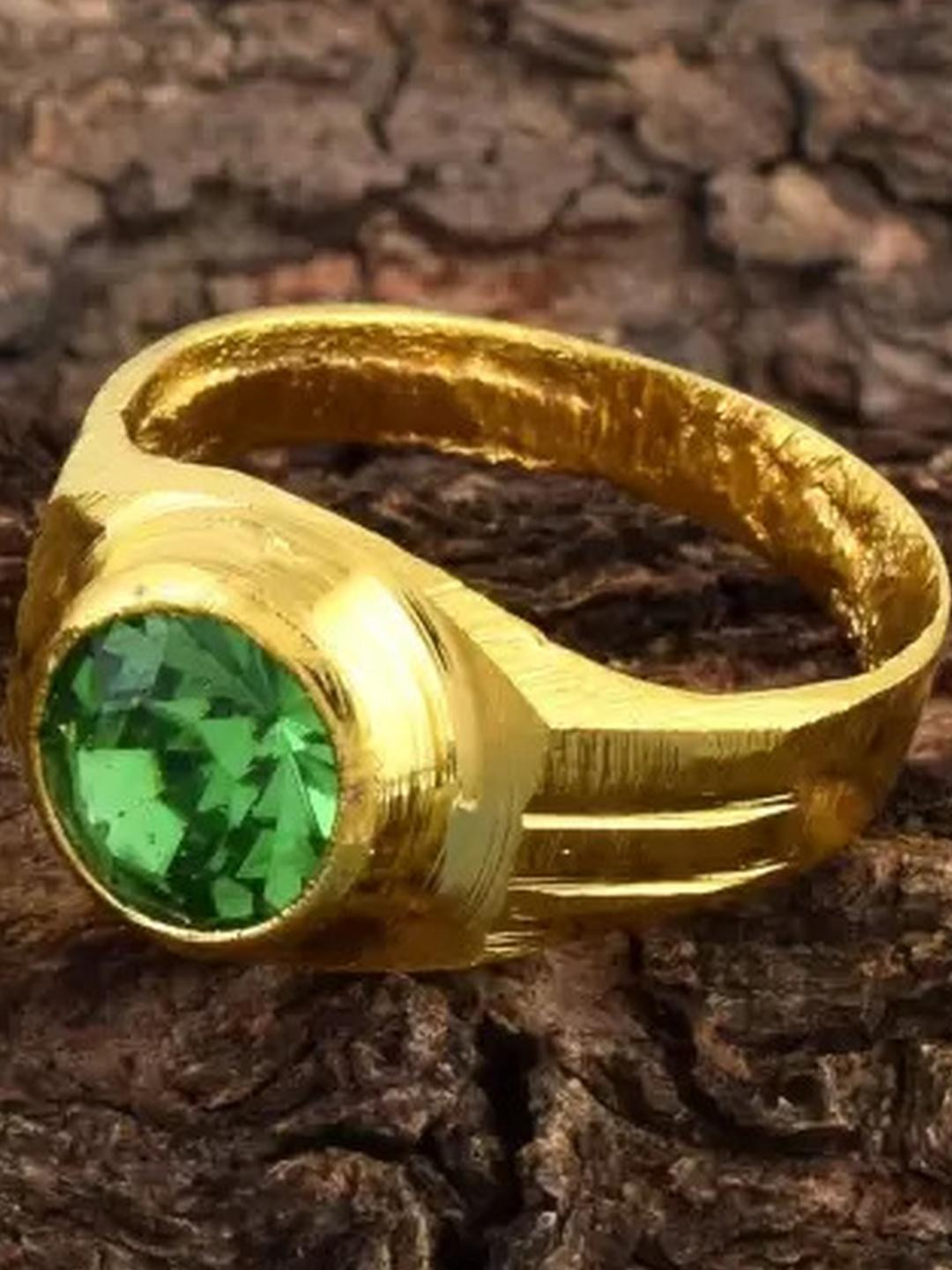 Brass Goldplated Faux Emerald Fingerring Men Jewellery