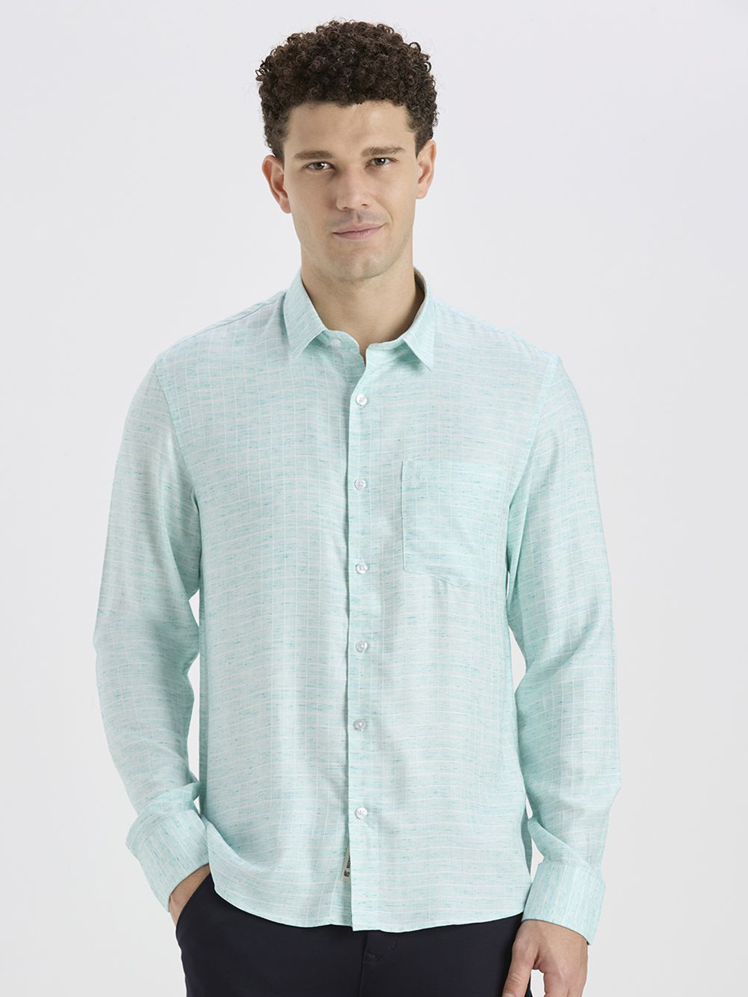 ROCKING SWAMY Men Spread Collar Relaxed Fit Casual Shirt