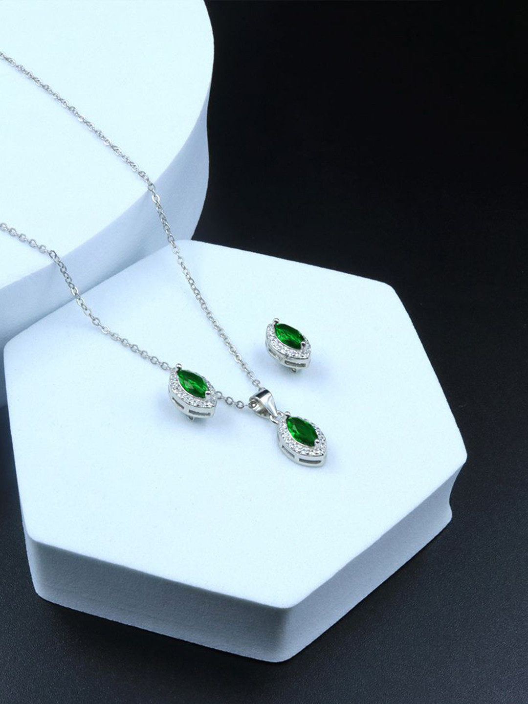 Zarkan 925 Sterling Silver Rhodium-Plated Eye Of The Queen Jewellery Set