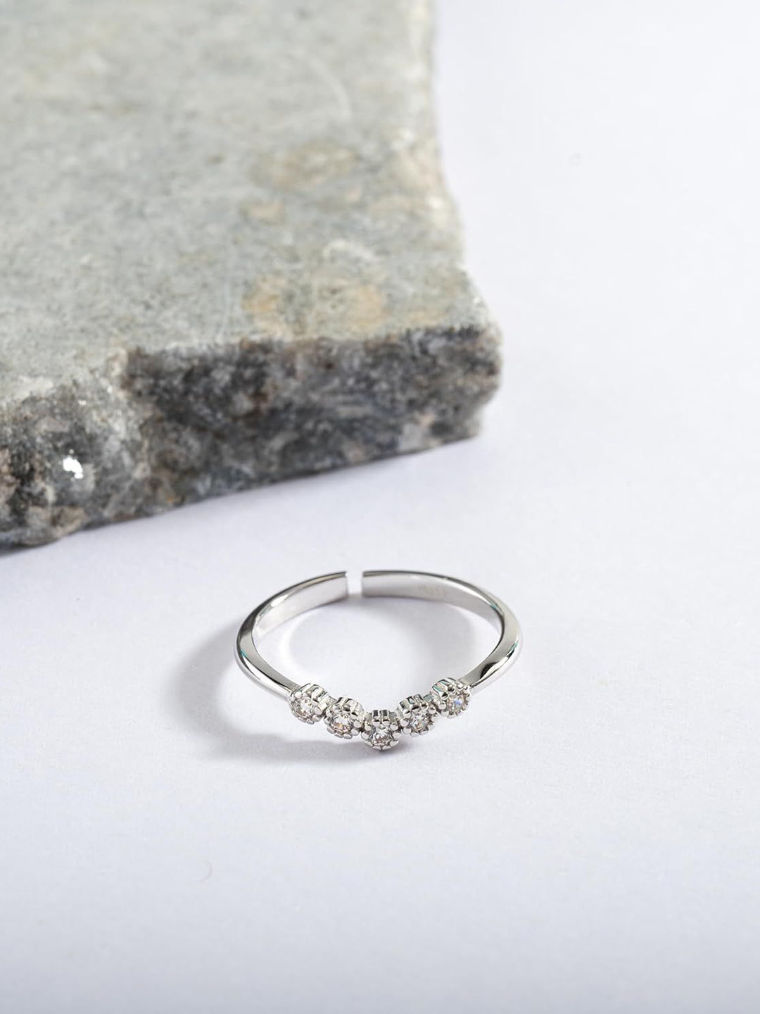 SRIYA Women 925 Sterling 18K Silver-Plated Cubic Zirconia Studded Finger Ring