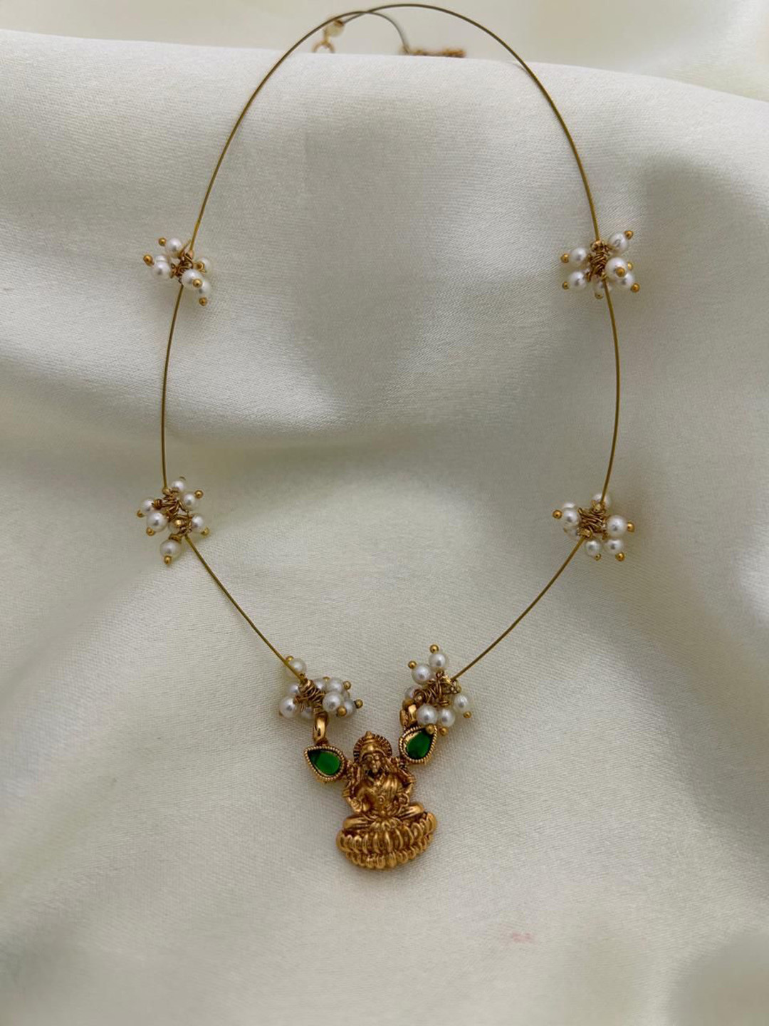 ROFARWORD Gold-Plated Stone-Studded & Beaded Jewellery Set