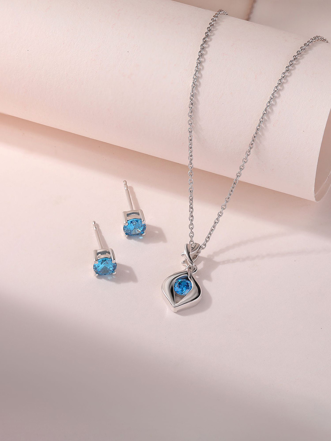 Ornate Jewels 925 Silver Necklace & Earring Combo Set