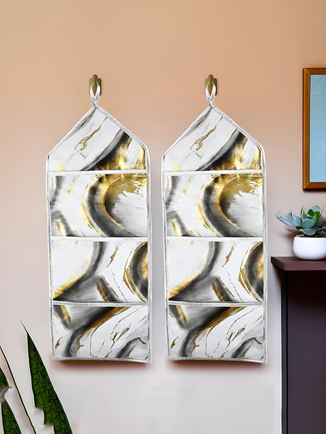 Aura Grey And White 2 Pieces Flower Quilted Printed Wall Hangings Decor