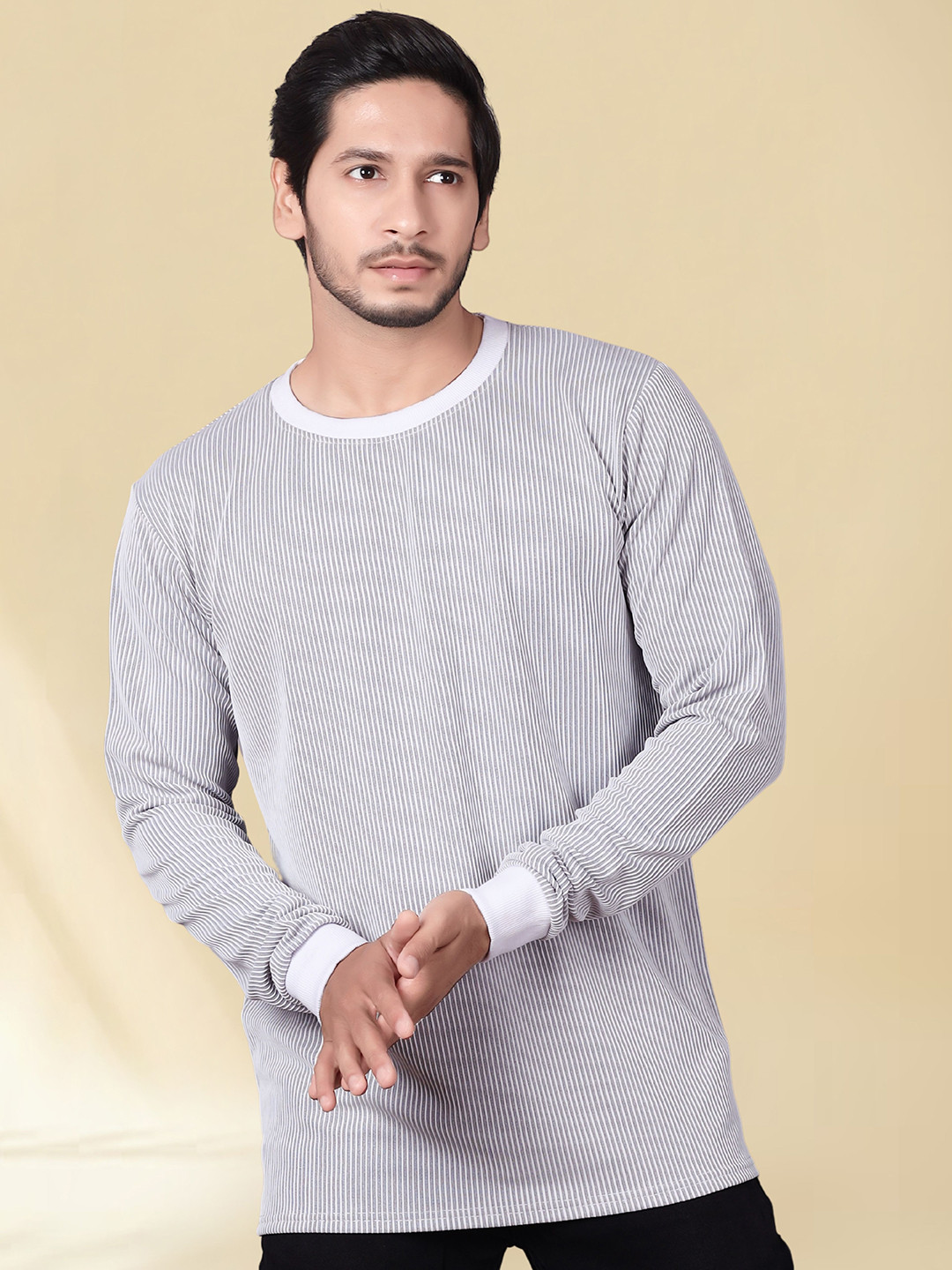 Divra Clothing Men Regular Fit Striped T-shirt