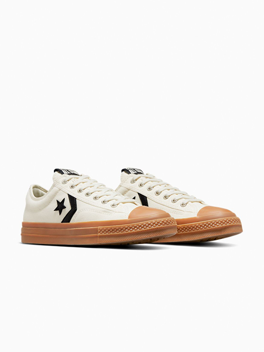Converse Men Star Player 76 Canavs Low Top Sneaker