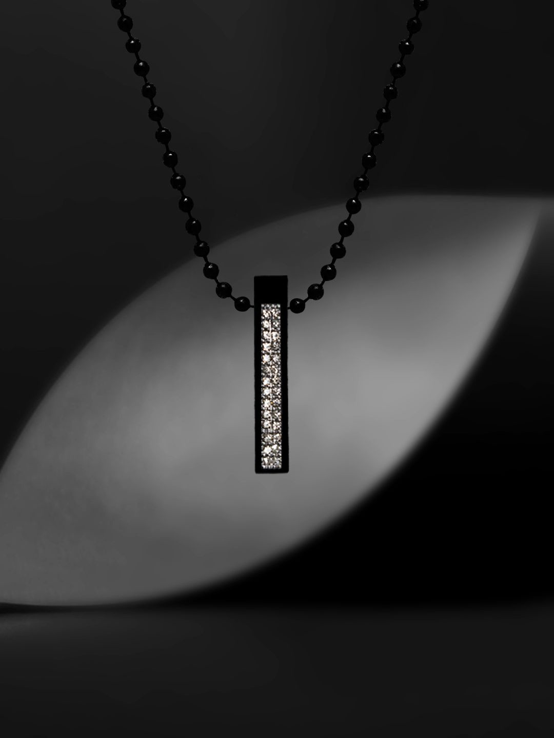 Carlton London The Blackstone Men Square Shape Pendant With Chain