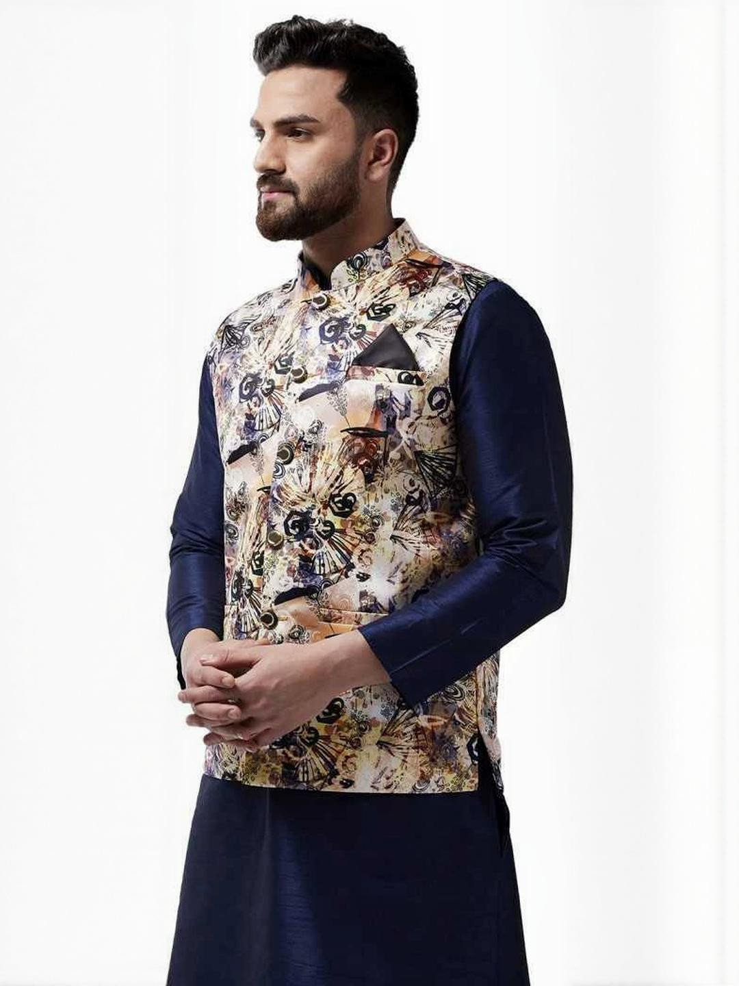 B BEN Sleeveless Self Design Men Jacket ()