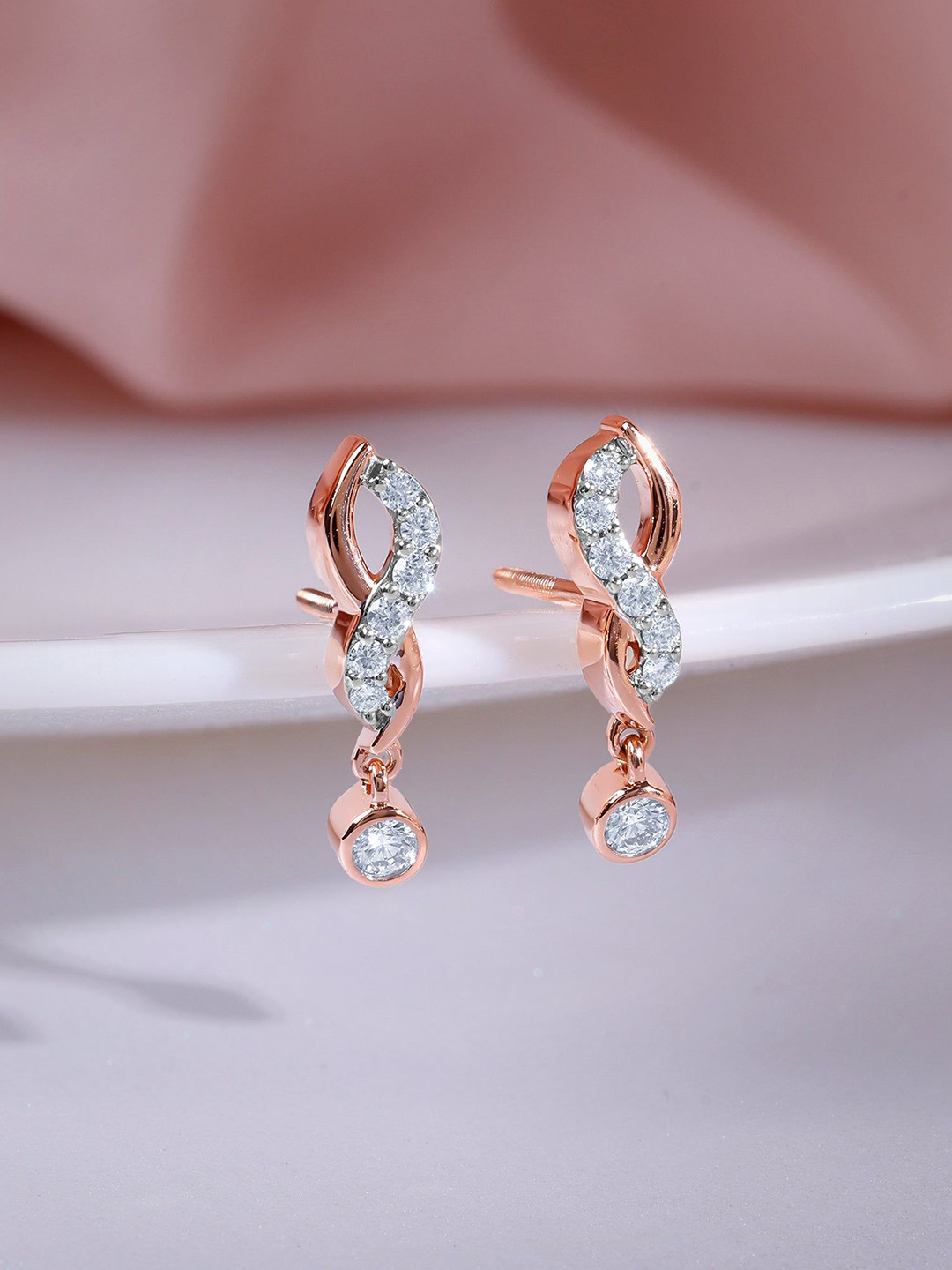 GIVA Gold Swirling Diamond Earrings-2.07 gms