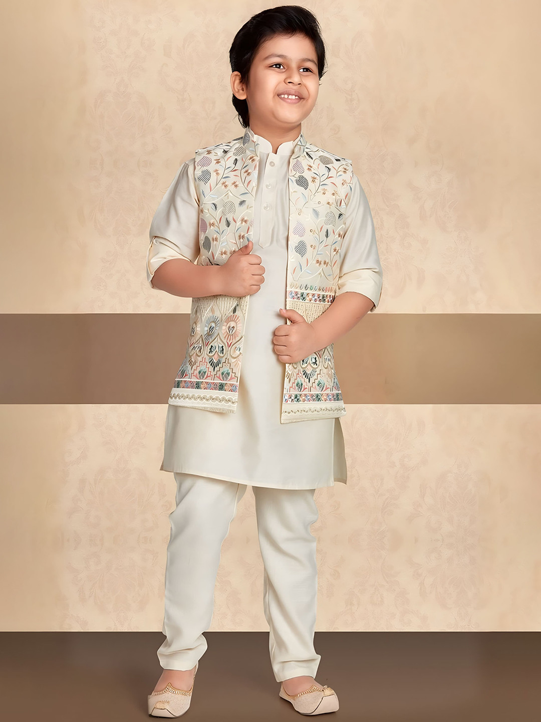 BAESD Boys Mandarin Collar Thread Work Straight Kurta With Trouser & Nehru Jecket
