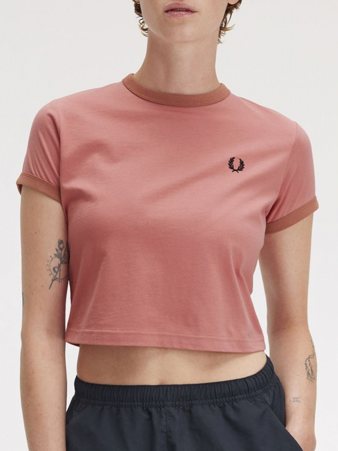 Fred Perry Women Solid Cotton Slim Fit Crop T-shirt
