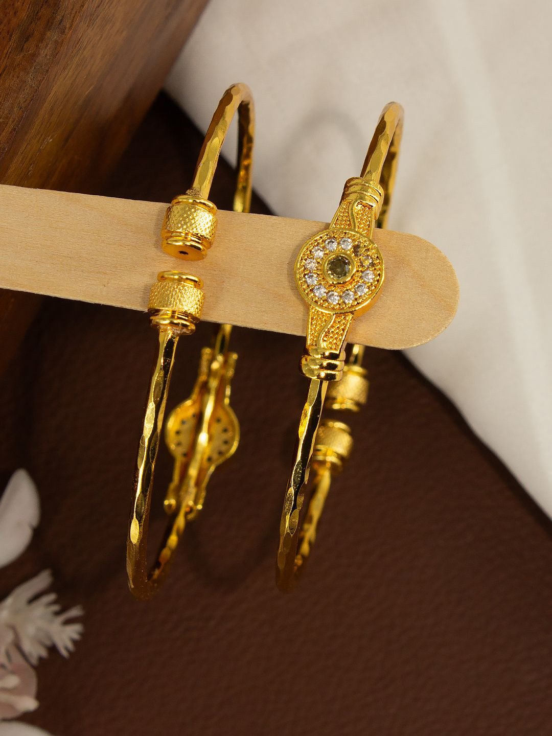 PRIVIU Set Of 2 1G Gold-Plated & American Diamond Bangle