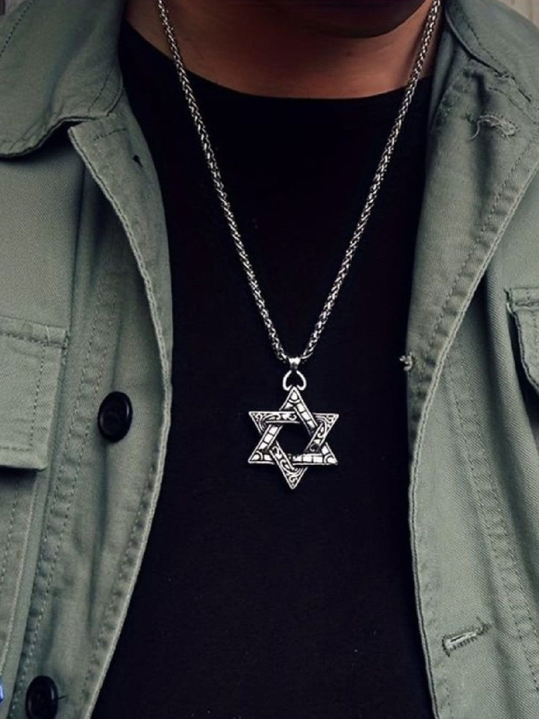 Crazy Fashion Unisex Silver-Plated Star Shaped Pendant
