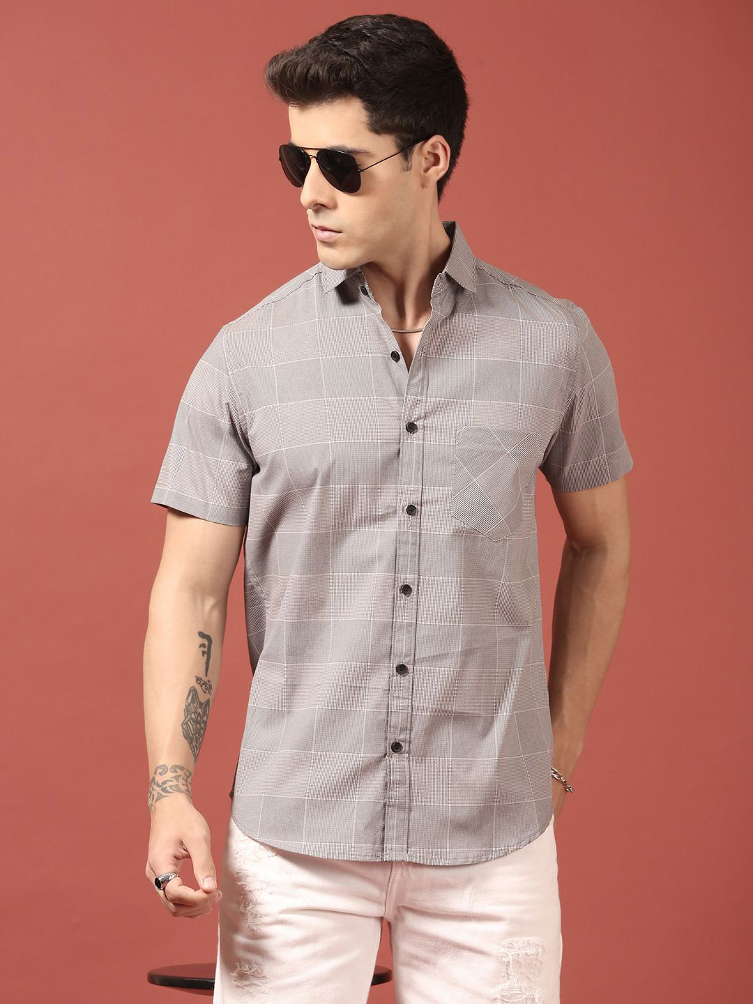 THE BEETEL HOUSE Men Relaxed Checks Printed Wrinkle Free Casual Shirt