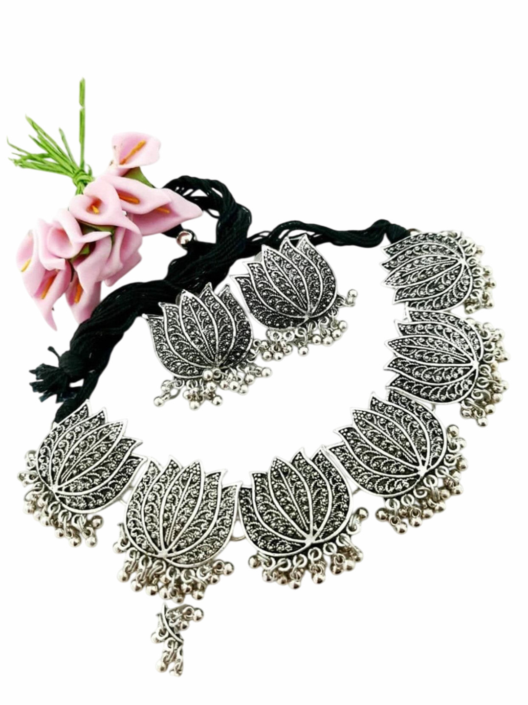 Samridhi DC Lotus Design Beaded Jewellery Set