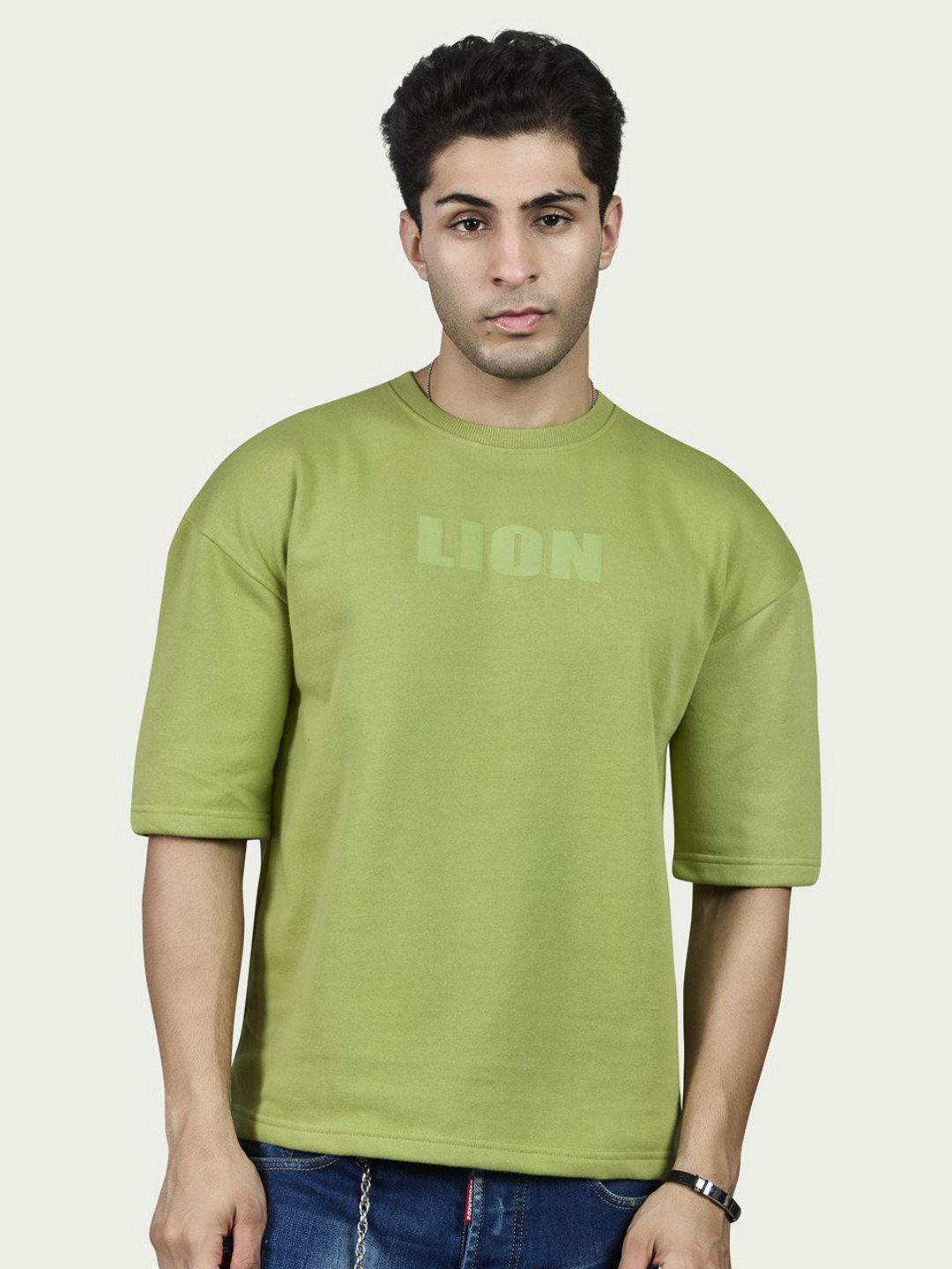 BE POSITIVE Men Green Solid Cotton T-shirt